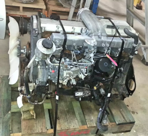 JDM Toyota 1HZ Complete Engine with, Transmission - Image 4