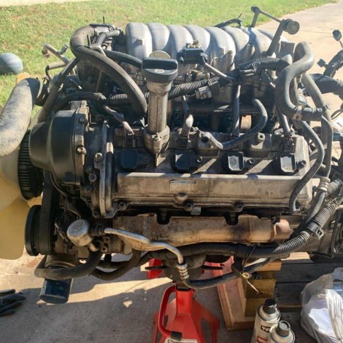 JDM 2UZ Toyota Complete Engine with Transmission - Image 4