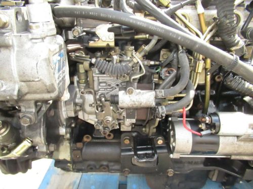 Mitsubishi 4M40 Complete Used Engine with Transmission - Image 3