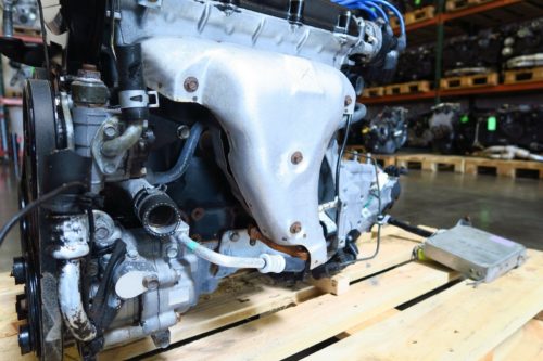 Mazda B5 Complete Used Engine with Transmission - Image 9