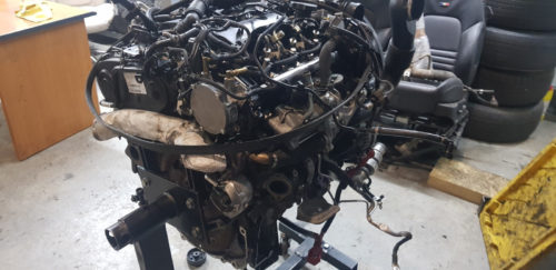 Land Rover 306DT (3.0 V6) Complete Engine with Transmission - Image 4