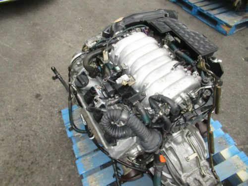 JDM 1UZ-FE (VVT~I) V8 4.0L Complete Engine, with Transmission - Image 7